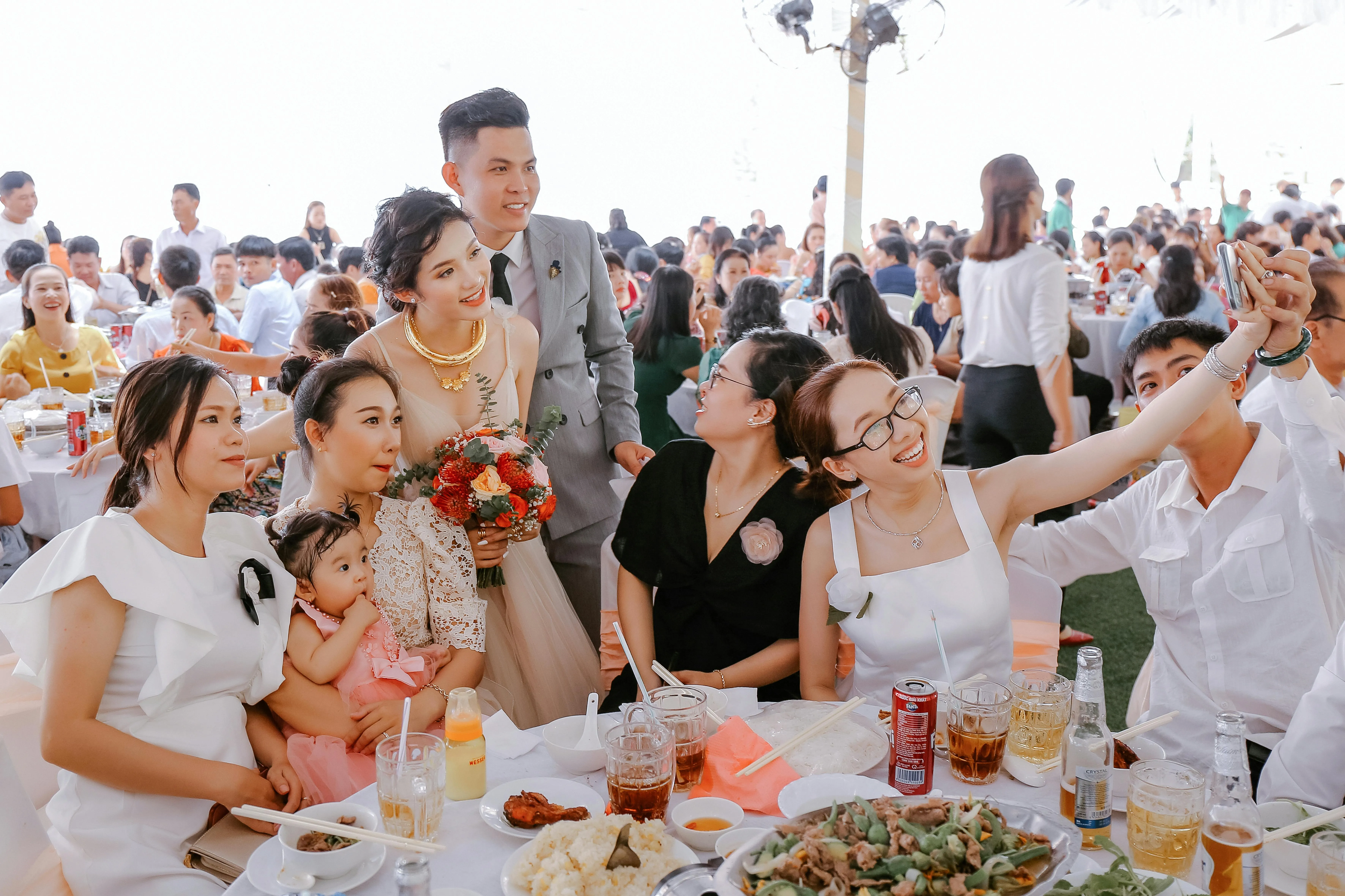 婚禮賓客管理後台 — RSVP 線上回覆統計、Excel 匯出、飲食需求收集